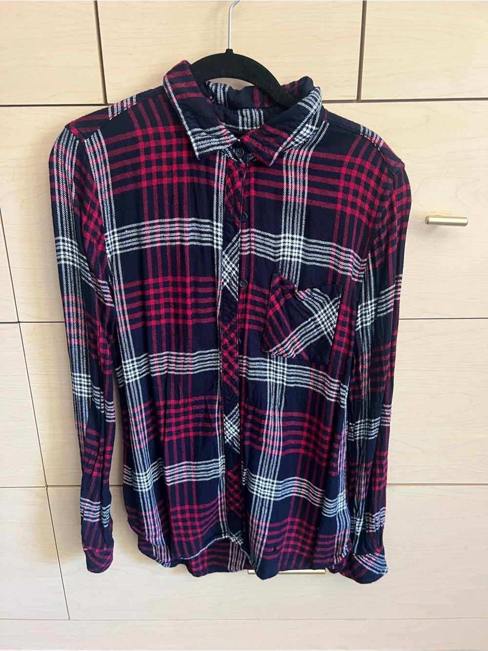 Beachlunch Lounge plaid long sleeve Black and Red Shirt